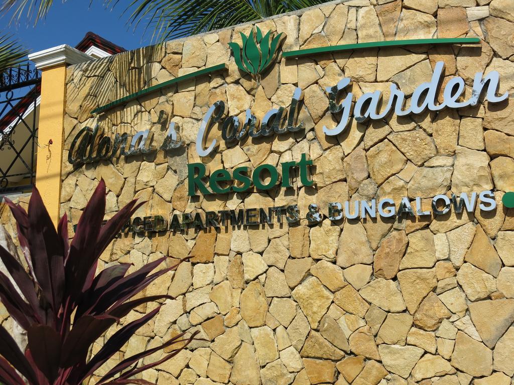 Alona'S Coral Garden Resort (Adults Only) Panglao Exterior photo