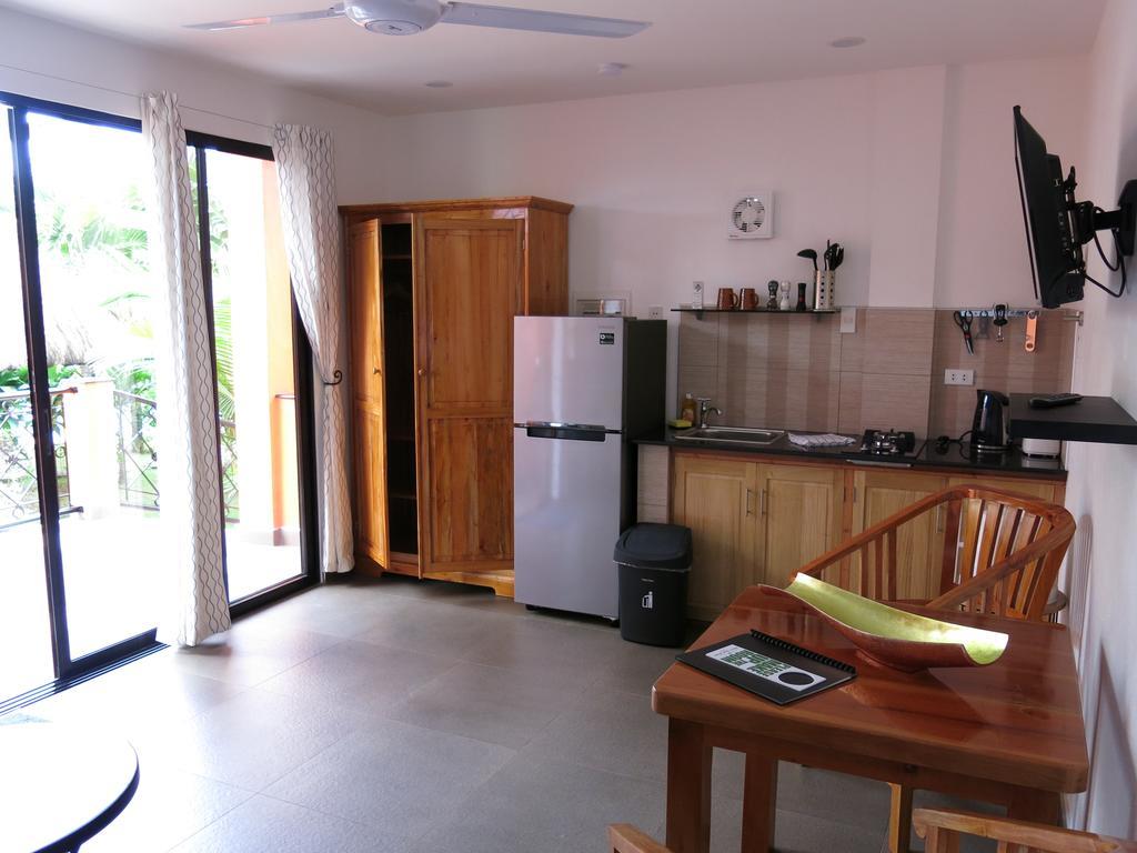 Alona'S Coral Garden Resort (Adults Only) Panglao Exterior photo