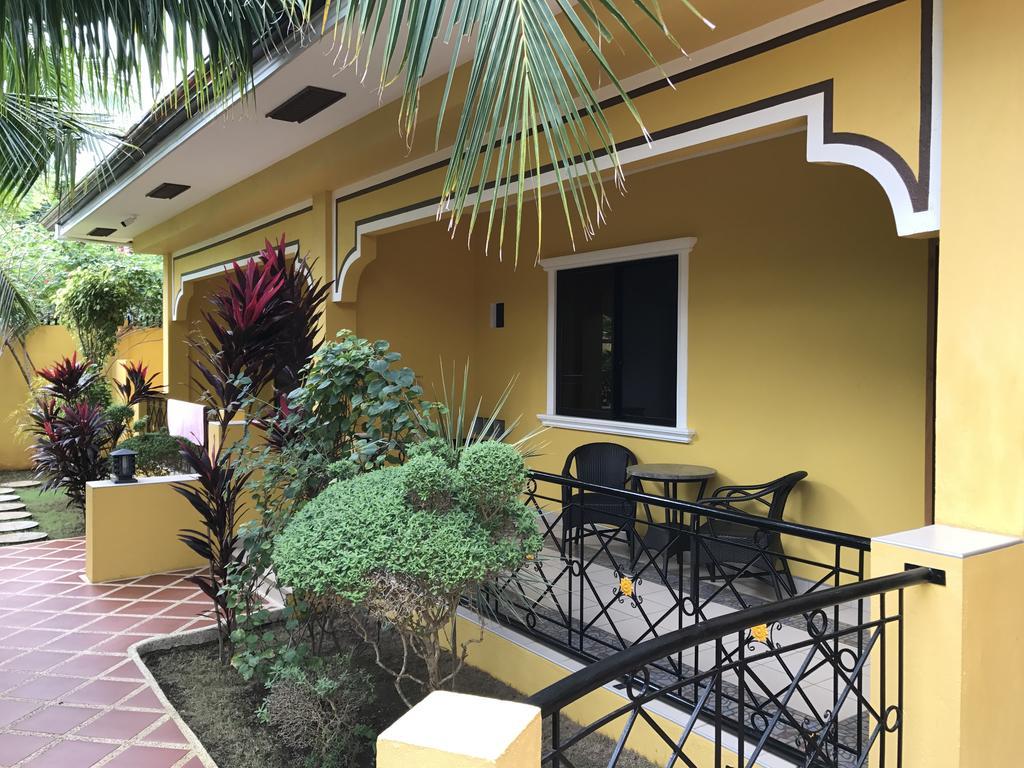 Alona'S Coral Garden Resort (Adults Only) Panglao Exterior photo