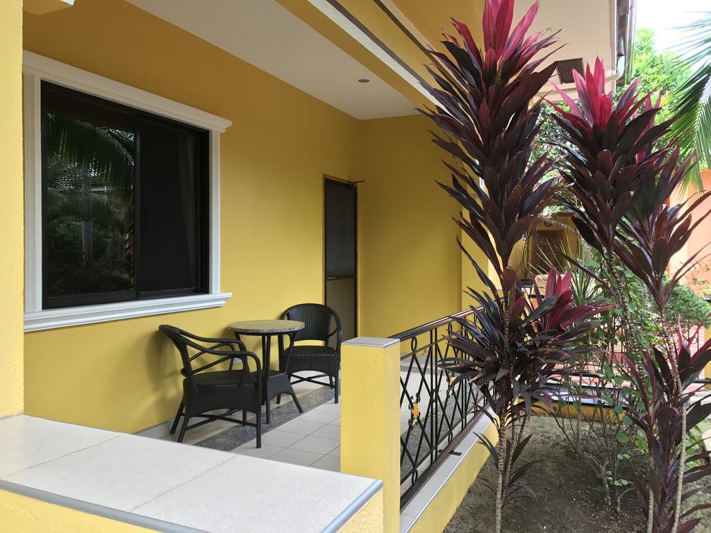 Alona'S Coral Garden Resort (Adults Only) Panglao Exterior photo