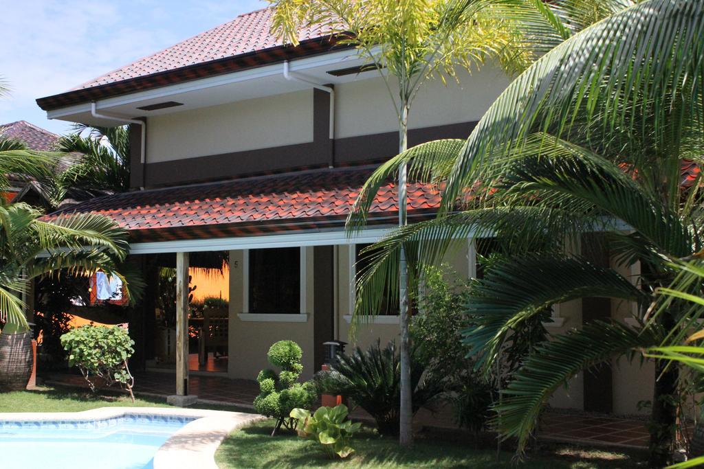 Alona'S Coral Garden Resort (Adults Only) Panglao Exterior photo